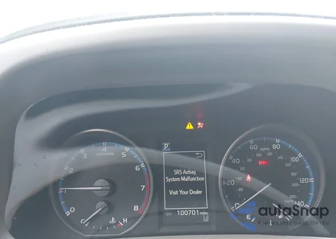 2018 Toyota Rav4 Xle z USA, uszkodzony, nr VIN 2T3RFREV5JW800336